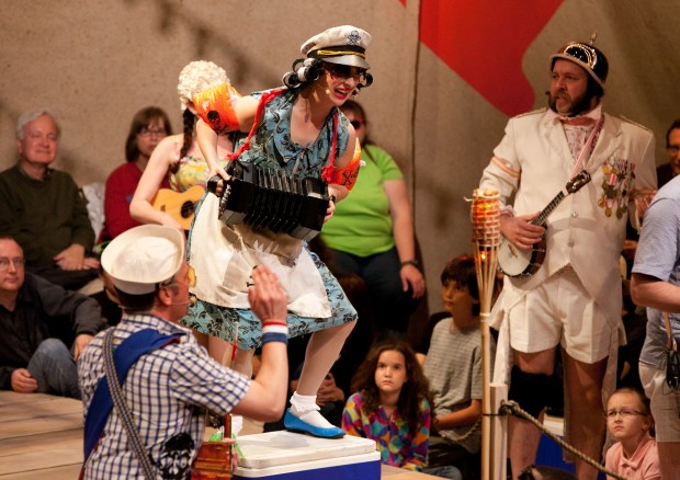 Robert McLean, Christine Stulik, and Matt Kahler in “The Pirates of Penzance“. Photo by Evgenia Eliseeva 