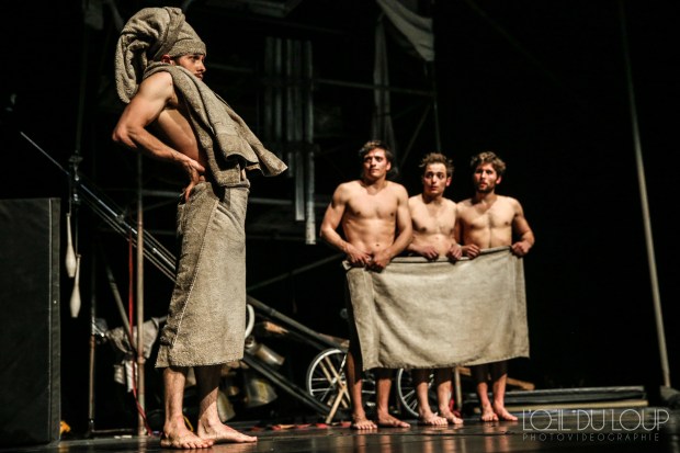 The company of "Machine de Cirque." Photo:   L'Oeil Du Loup Photography 